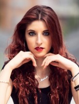 Martina Cecelia fotoğrafı