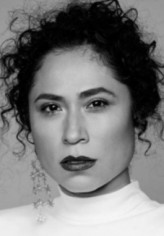 Mayra Batalla fotoğrafı