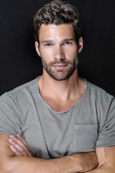 Aaron O'Connell fotoğrafı