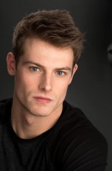 Zachary Roozen fotoğrafı