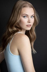 Natalie Jane fotoğrafı