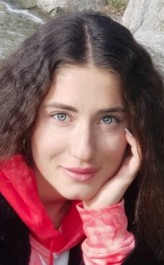 Eda İpek Sancak fotoğrafı