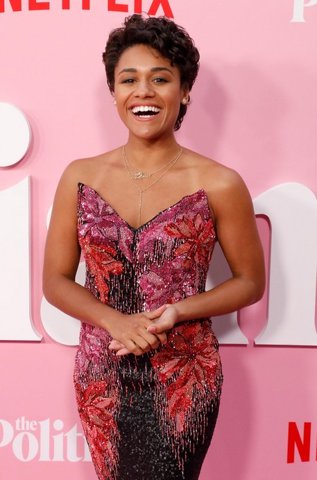 Ariana DeBose Fotoğrafı
