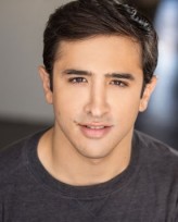 Jess LeProtto fotoğrafı