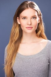 Victoria Oliver fotoğrafı