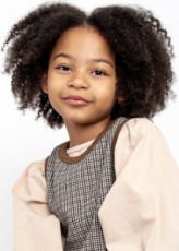 Ellie Reine  fotoğrafı