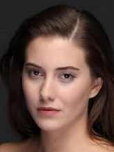 Beril Pozam fotoğrafı