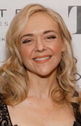 Rachel Bay Jones  fotoğrafı
