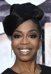 Jessica Frances Dukes  fotoğrafı