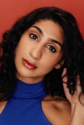 Olivia Khoshatefeh  fotoğrafı