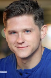 Ryan Dinning  fotoğrafı