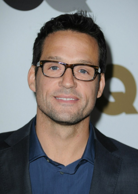 Josh Hopkins fotoğrafı
