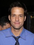 Josh Hopkins fotoğrafı