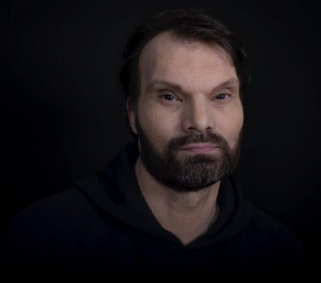 Tony McCarthy fotoğrafı