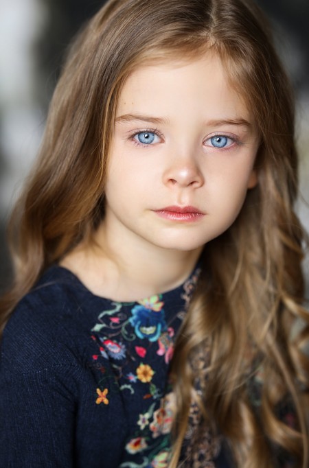 Carina Battrick Fotoğrafı