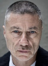 Anton Valensi fotoğrafı