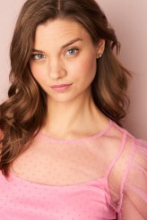 Christy St. John fotoğrafı