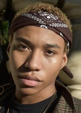 William Chris Sumpter fotoğrafı