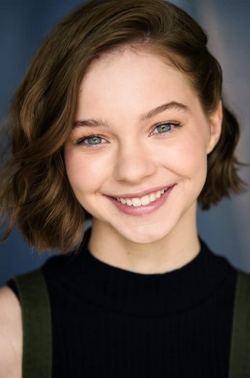 Emma Myers Fotoğrafı