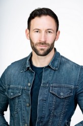 Stafford Perry fotoğrafı