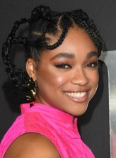 Simone Joy Jones fotoğrafı