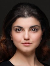 Demet Öz fotoğrafı