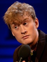 James Acaster fotoğrafı