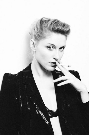 Mia Lerdam fotoğrafı