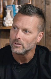 John Adams fotoğrafı