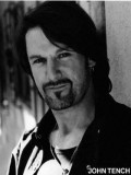 John Tench fotoğrafı