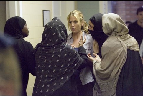 Sonya Walger Fotoğrafı