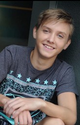 Seth Hacker fotoğrafı