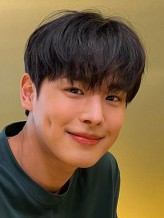 Byungchan fotoğrafı