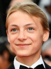 Eden Dambrine fotoğrafı