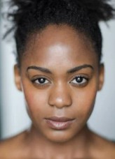 Sia Kiwa fotoğrafı