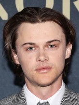 Christopher Briney fotoğrafı