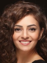 Esra Erdemir fotoğrafı