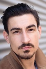 Anton Weil fotoğrafı