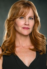 K.J. Baker fotoğrafı