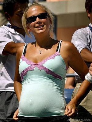 Holly Brisley fotoğrafı