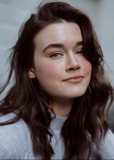 Hattie Hook fotoğrafı