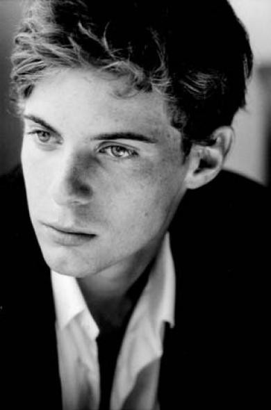 Luke Treadaway Fotoğrafı