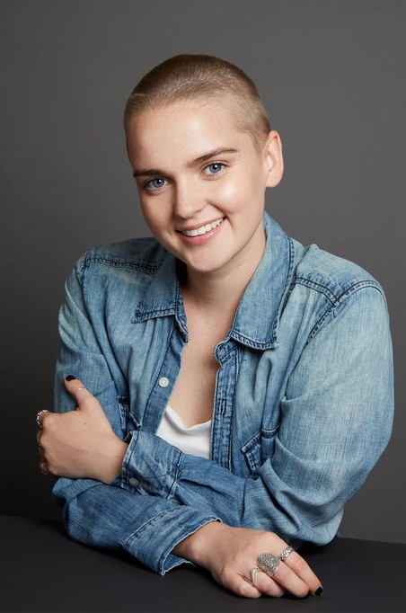 Hallea Jones Fotoğrafı