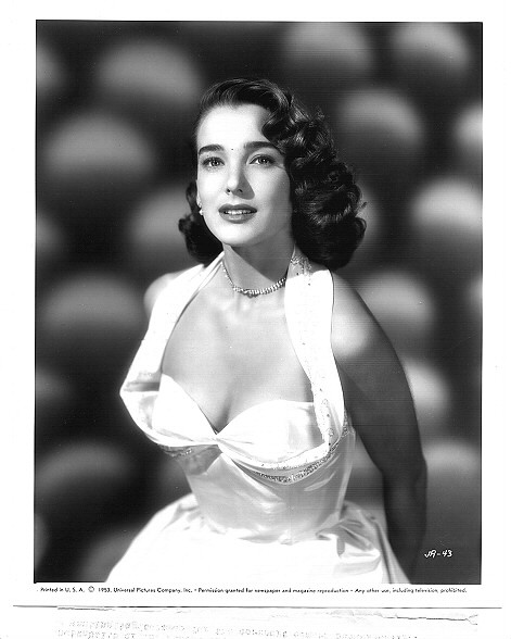 Julie Adams Fotoğrafı