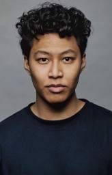 Julian Young fotoğrafı