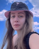 Burcu Yener fotoğrafı