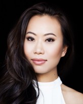 Kelly Mi Li fotoğrafı