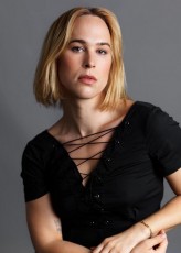 Tommy Dorfman fotoğrafı