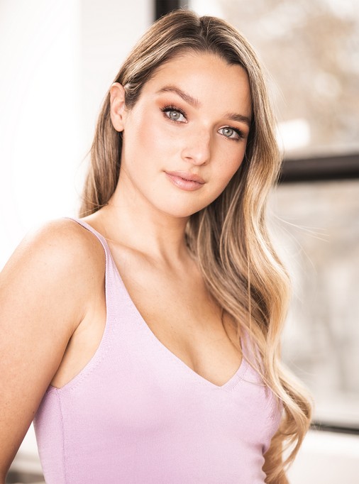 Annie Clark Fotoğrafı