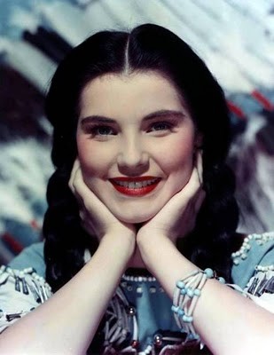 Debra Paget fotoğrafı